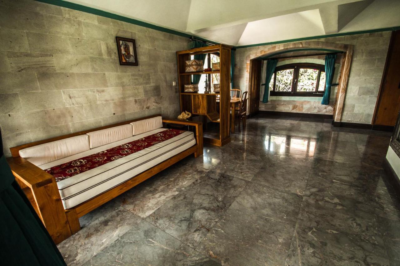 Saudara Home Ubud Екстериор снимка